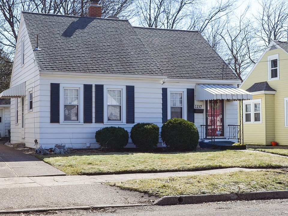 1st image of 1137 W 31st St