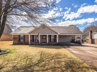 411 Shelton Rd, Collierville, TN 38017