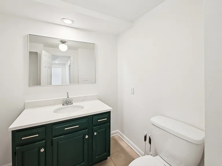 Powder Room (First Floor)