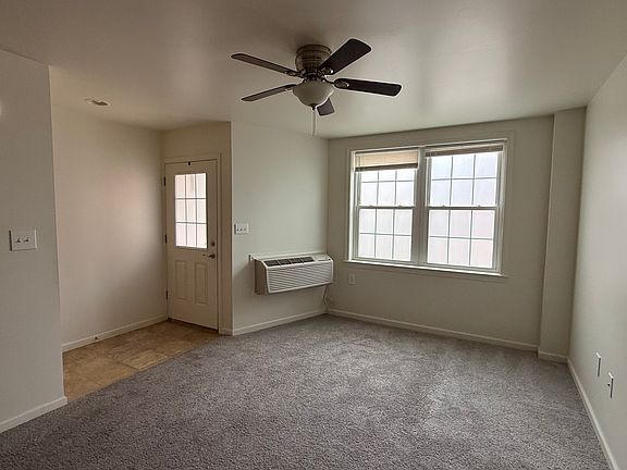 3rd image of 23 Washington Ave #23