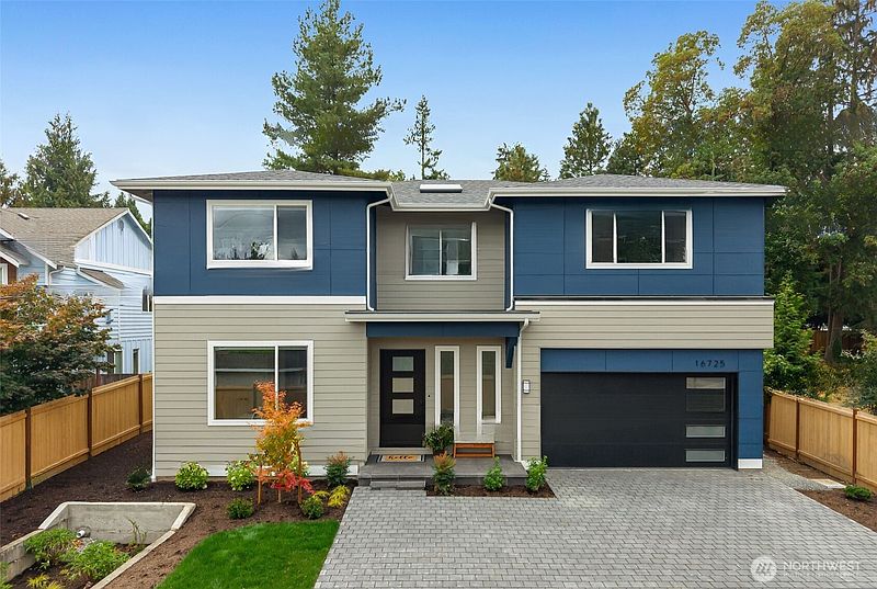 2nd image of 16725 8th Avenue NE