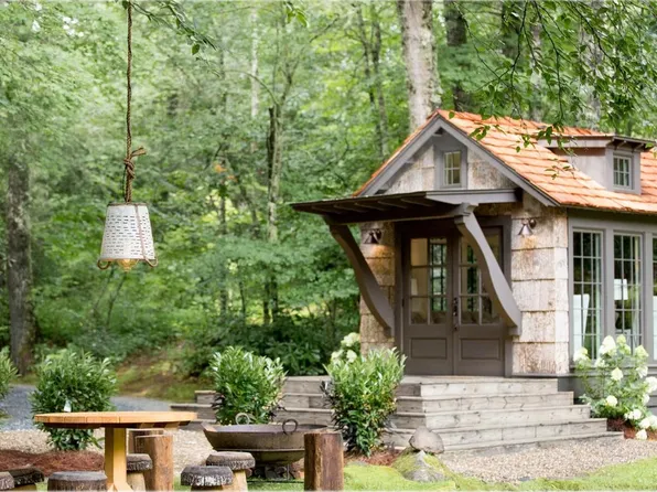 254 Sunset Bluff Way #28, Monteagle, TN 37356