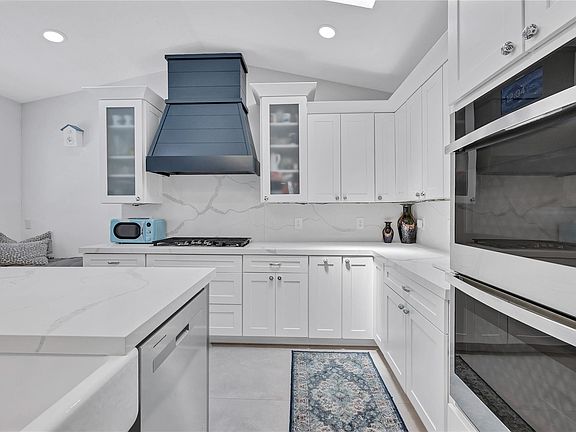 5th image of 4330 NW 112th Avenue