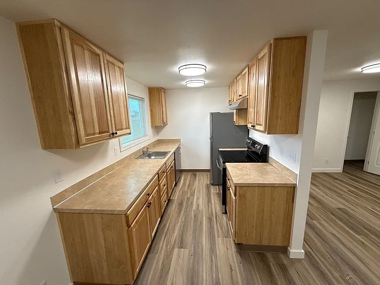 4435 Campbell Dr SE — Photo 8