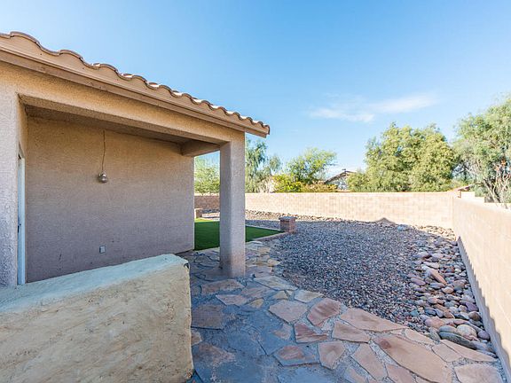 3rd image of 9745 N Long Creek Dr