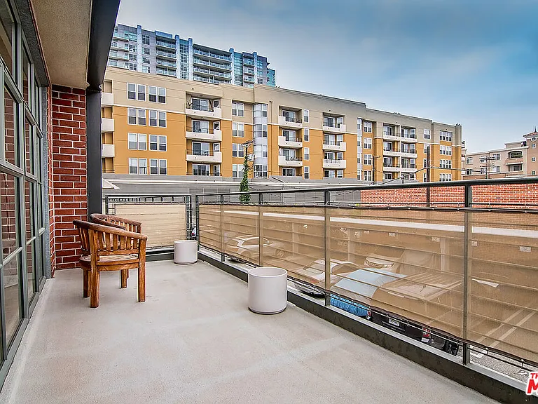 1046 Princeton Dr #205 — Photo 32
