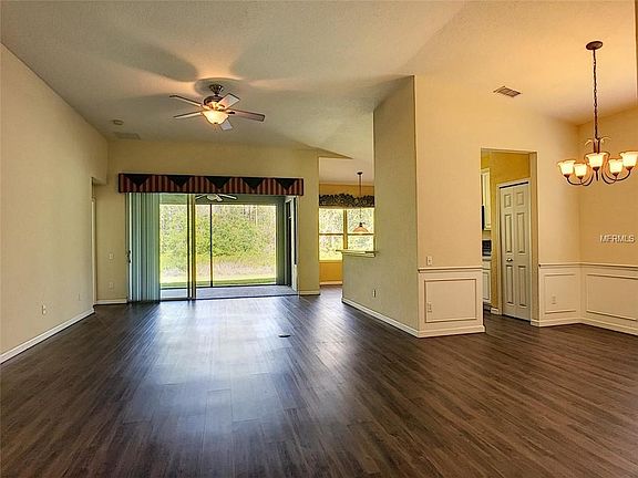 4th image of 8530 Abbotsbury Dr