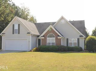 324 River Landing Dr, Monroe, GA
