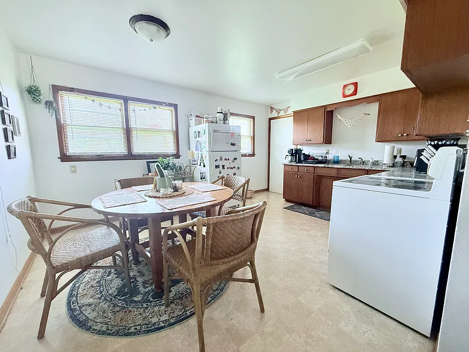 3215 Panther Ln #3215