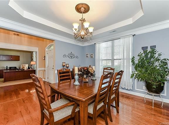 4th image of 1605 Ambergate Dr #106B