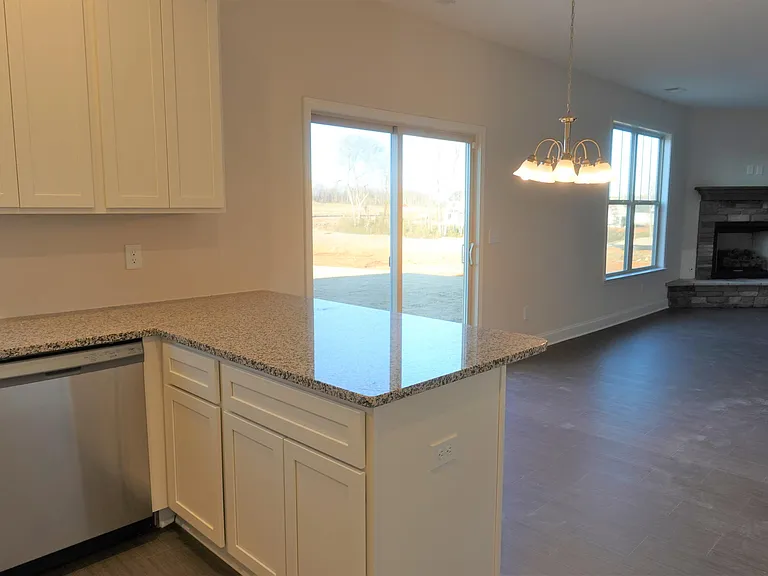 2731 Millhone Dr — Photo 13
