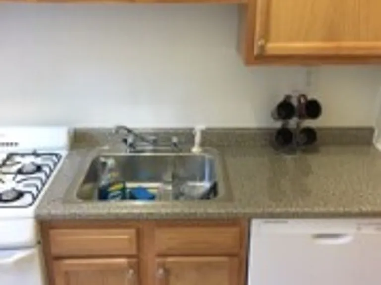 1687 Commonwealth Ave #3L — Photo 2