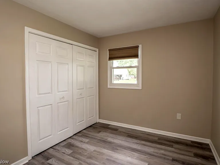 1060 Orchard Ave NE — Photo 9