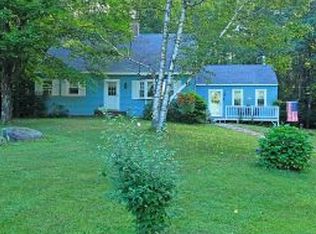 16 Winterhaven Rd, Wolfeboro, NH 03894