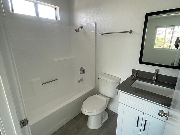 4th image of 3559 El Sereno Ave APT 201