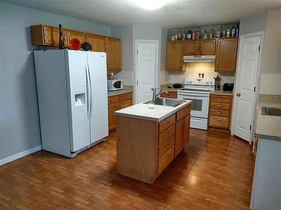 5th image of 4531 Willamette Cir