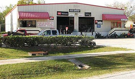 1st image of 2600 Pemberton Dr