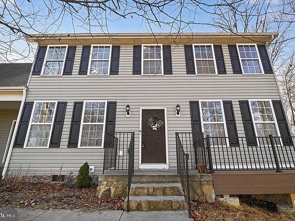 3rd image of 196 Joline Dr