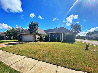 900 Caitlin Cv, Brandon, MS 39047