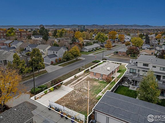 3rd image of 3551 W 20th Ave