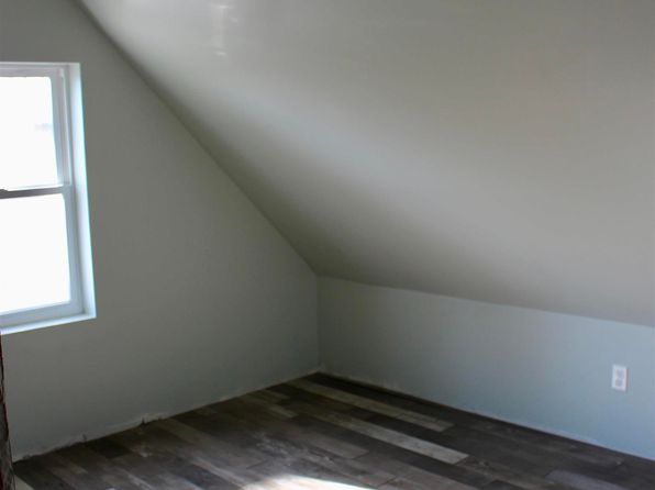 606 W 6th St, Atlantic, IA 50022