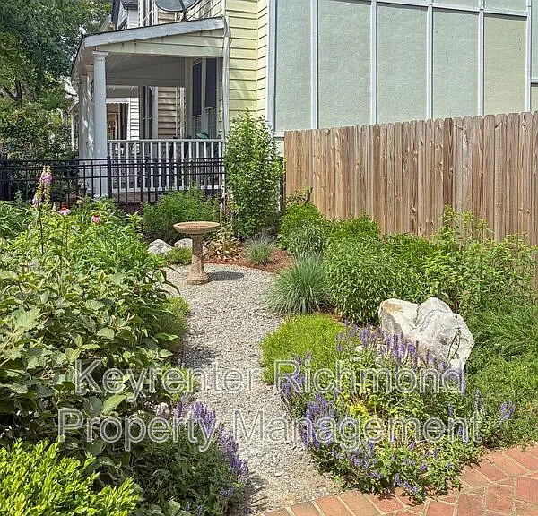 615 S Laurel St — Photo 4