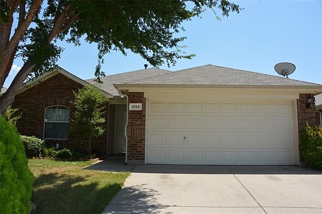 1st image of 1055 Wood Brook Dr