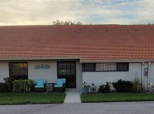 2058 Grove Ln, Clearwater, FL 33763