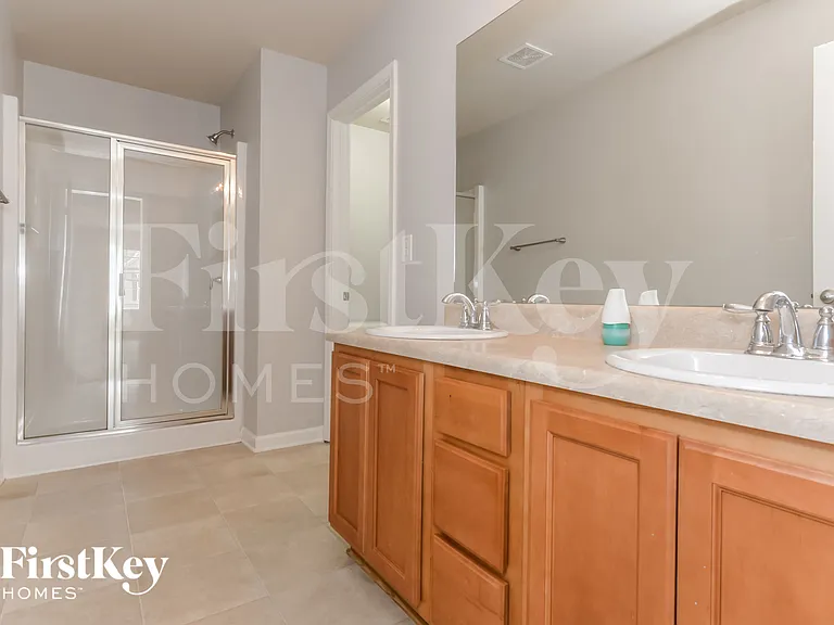 349 Rankin Cir — Photo 15