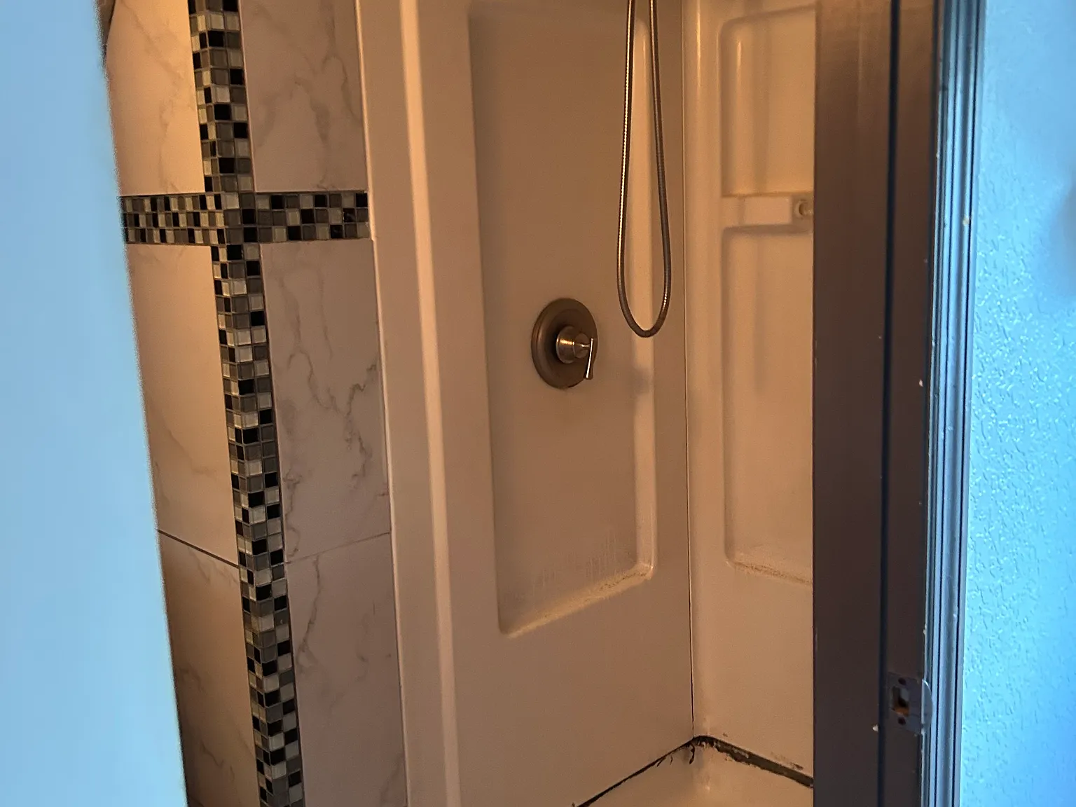 Studio, 400 sqft, $1,000 — Photo 2