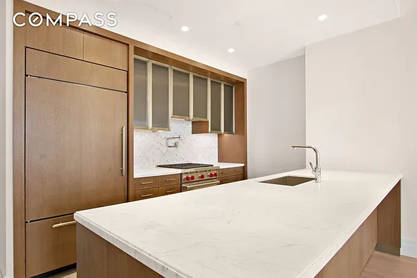 Rented by Compass | media 22