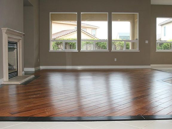 3rd image of 4746 Gibbons Dr