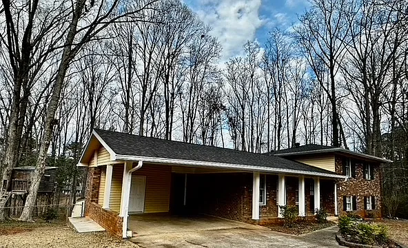 2120 Sandlewood Ln — Photo 20
