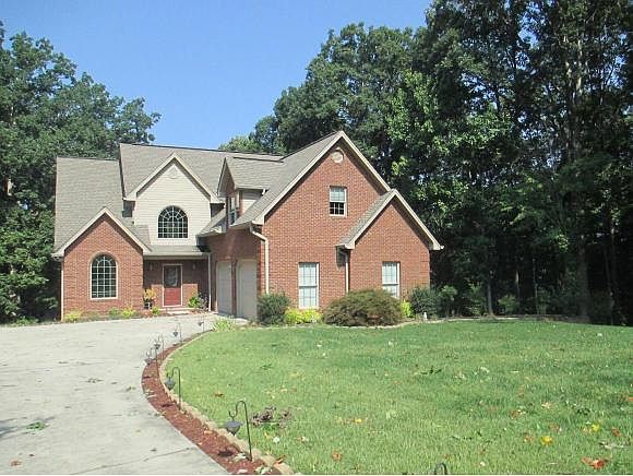 1st image of 504 Doe Meadow Ct