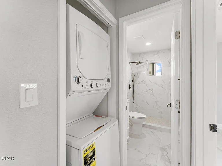 3908 Ocean View Dr #A — Photo 21