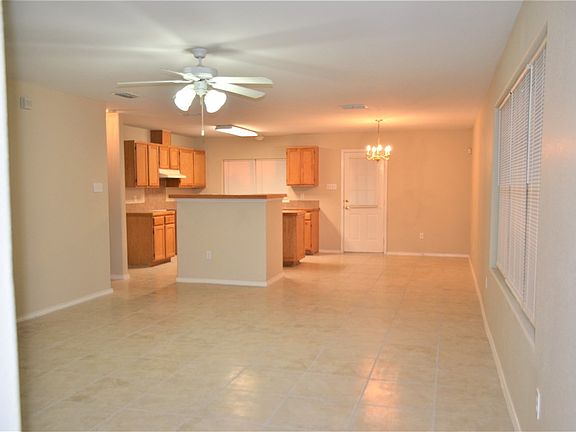 3rd image of 504 Gandara Dr