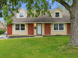 277 W Raye Dr, Chicago Heights, IL 60411