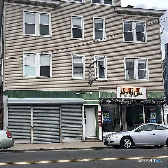1st image of 669 East Main Street