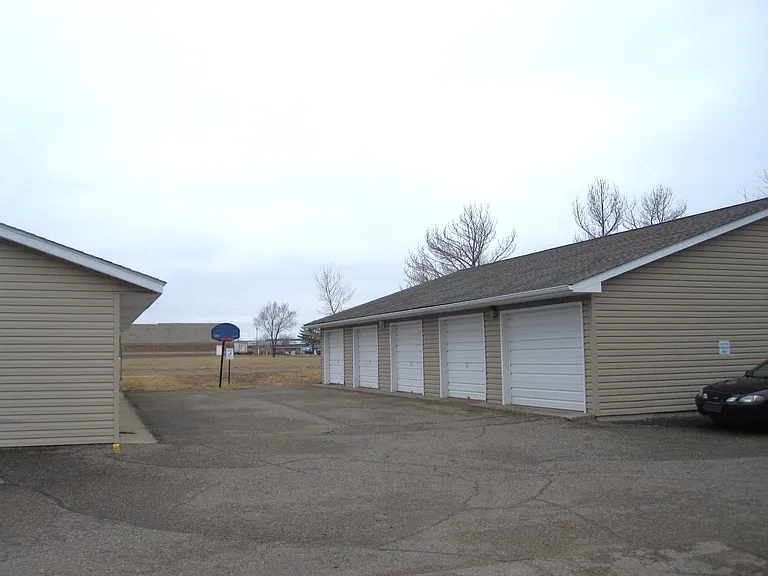 1380 Heritage Dr #13 — Photo 12