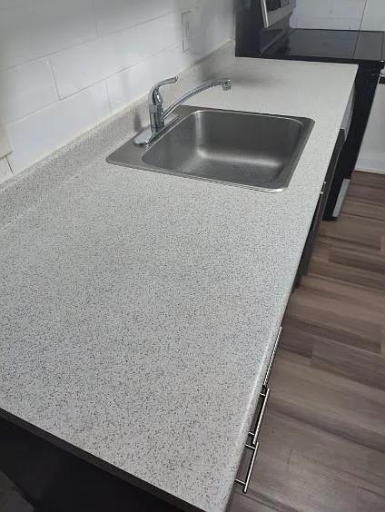 280 Lorne Ave #11 — Photo 6