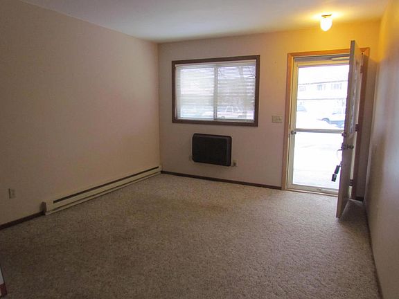 5th image of 1141 Vogt Dr APT 4