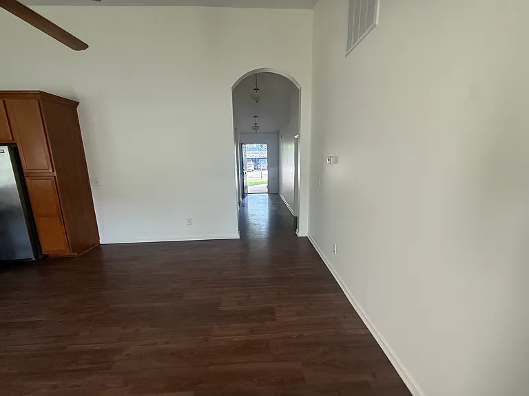 221 Rivers Edge Cir — Photo 19