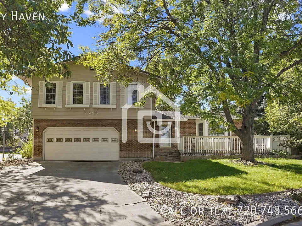 7795 S Poplar Way