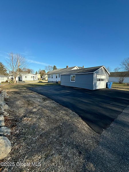 3rd image of 36 & 38 Garden Ave