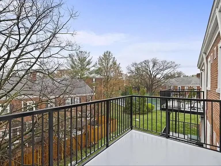 2834 S Abingdon St #C1 — Photo 9