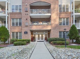 8403 Sanctuary Blvd, Riverdale, NJ 07457