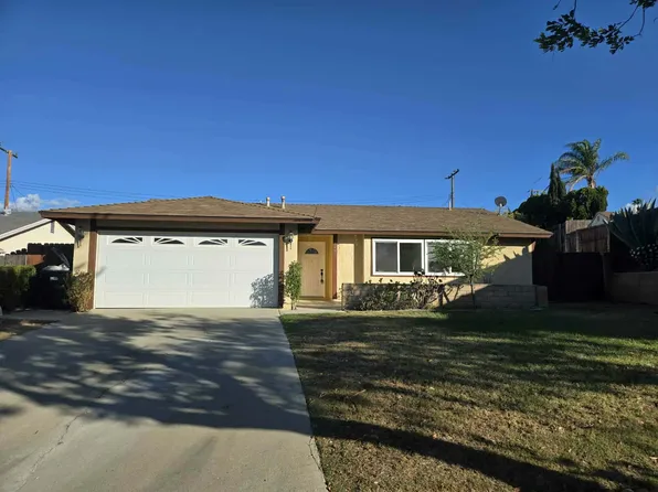 1495 Vallejo Dr, Corona, CA 92882