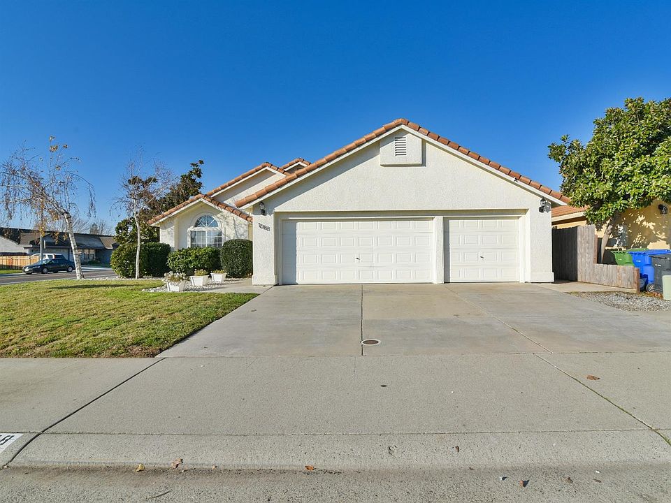 1st image of 1088 Pinto Trail Dr