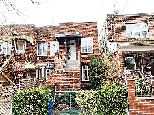 1st image of 1116 E 92nd St