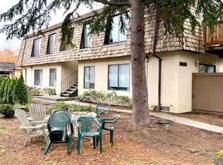 8626 26th Ave SW APT B, Seattle, WA 98106